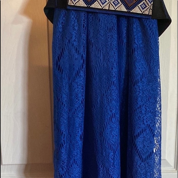 Beautiful long blue lace dress with under slip sheer lace bottom - Picture 6 of 15